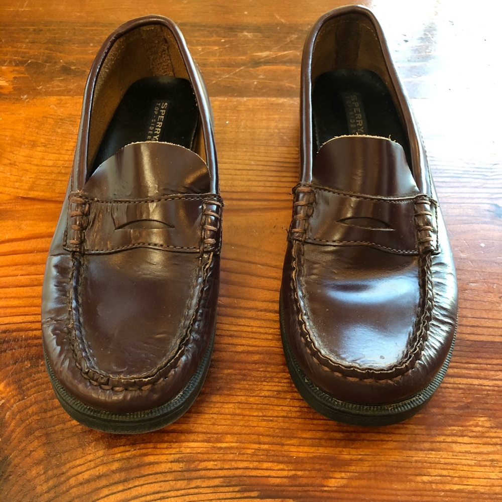 Sperry Penny Loafers. Boys size 3.